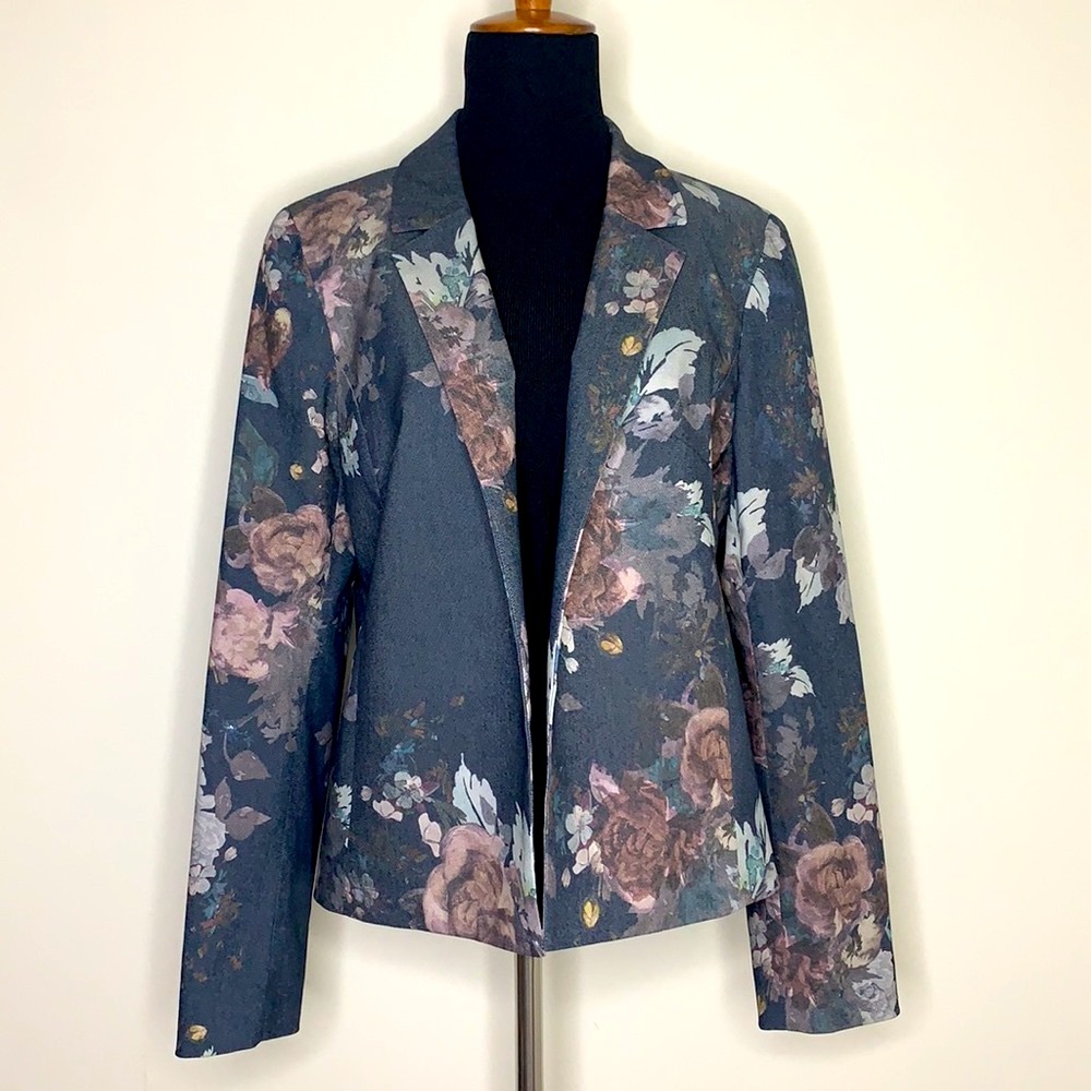 ESTELLE & FINN Floral Open Blazer Jacket